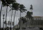 Semana começa com previsão de temporais e rajadas de vento de 60km/h na Bahia