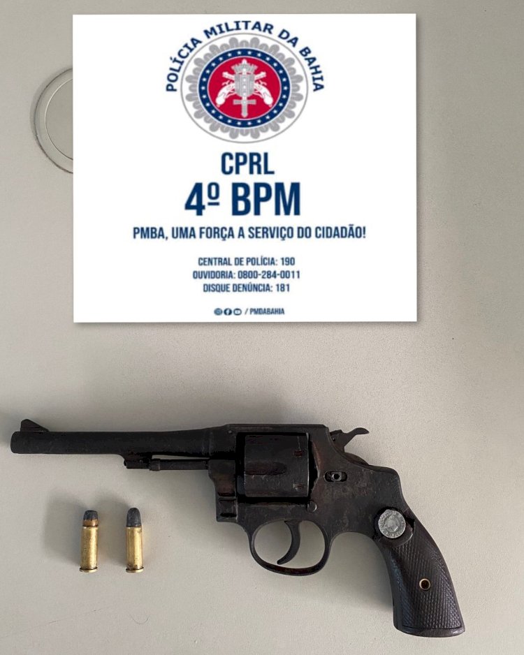 *4º BPM REALIZA PRISÃO EM FLAGRANTE DELITO POR PORTE ILEGAL DE ARMA DE FOGO.*