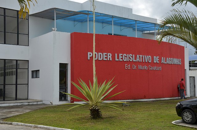 EXCLUSIVA: Abrindo a Caixa de Pandora da SAÚDE: Câmara Municipal de Alagoinhas/BA recebe novamente o Famigerado Projeto de Lei das Organizações Sociais